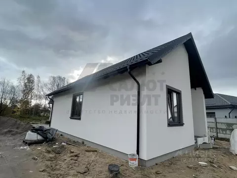 Дом в Калининградская область, Гурьевский муниципальный округ, пос. ...