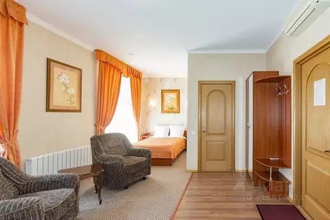 Комната Свердловская область, Екатеринбург просп. Орджоникидзе, 4