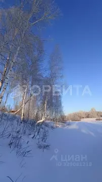 Участок в Тюменская область, Тюменский муниципальный округ, д. ...