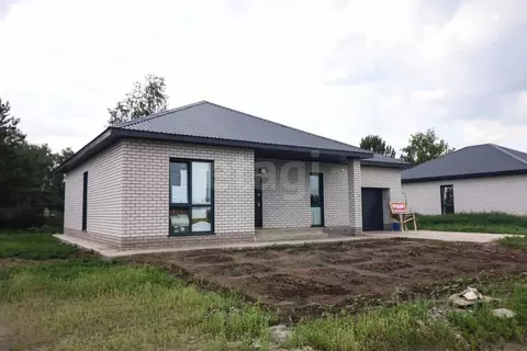Дом в Алтайский край, Первомайский район, с. Фирсово ул. Петра ...
