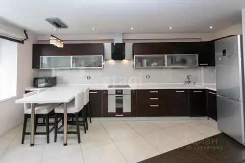 2-к кв. Хабаровский край, Хабаровск ул. Мухина, 7а (89.6 м)