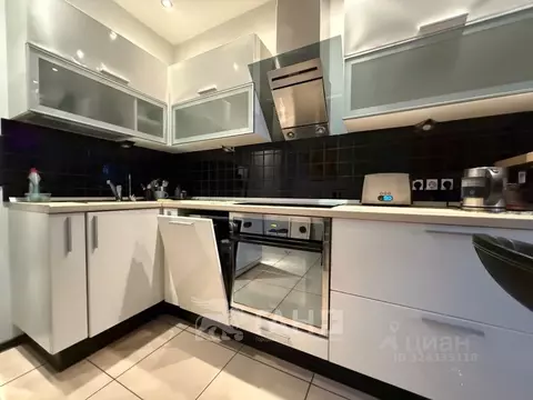 2-к кв. Санкт-Петербург ул. Беринга, 23к2 (62.0 м)