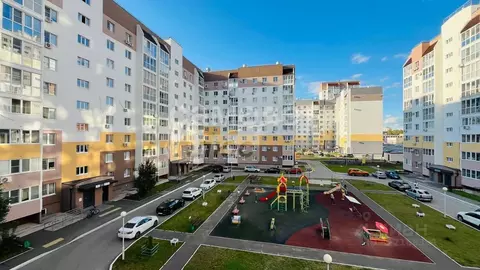 3-к кв. Самарская область, Тольятти Революционная ул., 51 (105.0 м)