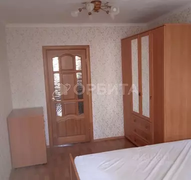 3-к кв. Тюменская область, Тюмень Ставропольская ул., 15 (56.0 м)