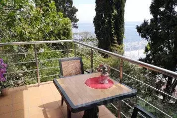 1-к кв. Крым, Ялта ул. Дражинского, 27 (30.0 м)