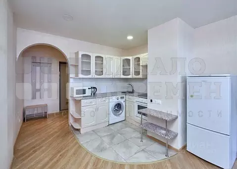 2-к кв. Новосибирская область, Новосибирск ул. Есенина, 12/2 (56.0 м)