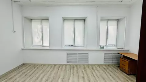 Офис в Москва Верейская ул., 25 (17 м)