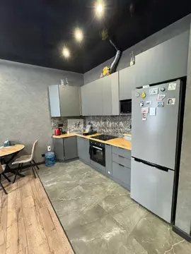 Продается 2-комнатная квартира