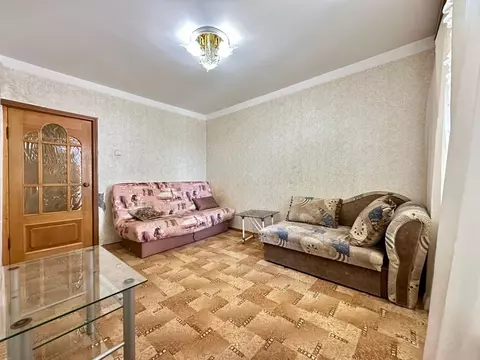 4-к кв. Кабардино-Балкария, Нальчик ул. Тарчокова (96.0 м)