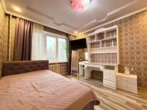 3-к кв. Новосибирская область, Новосибирск ул. Бориса Богаткова, 196 ...