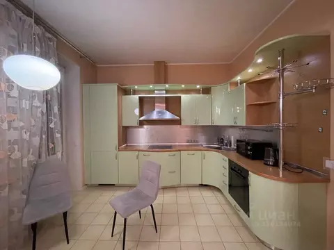 3-к кв. Москва Мичуринский просп., 11К1 (120.0 м)