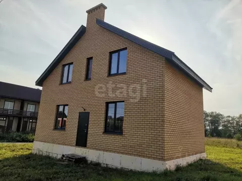 Дом в Башкортостан, Иглинский район, Акбердинский сельсовет, с. ...