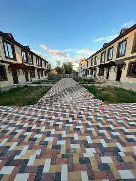 Таунхаус в Калмыкия, Элиста ул. Хомутникова, 116 (64 м)