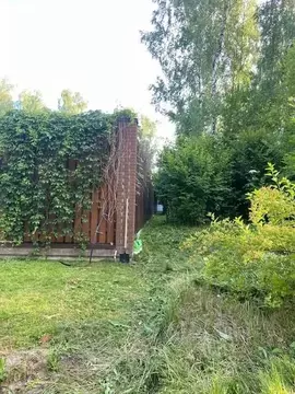 Участок в Московская область, Домодедово городской округ, д. Уварово ...