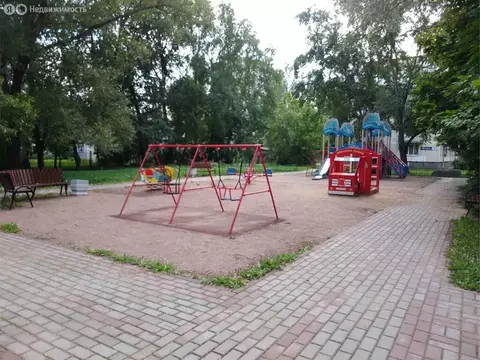 2-комнатная квартира: Сосновый Бор, Молодёжная улица, 1 (47 м)