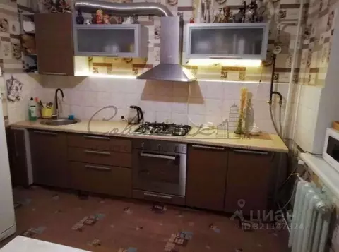 2-к кв. Белгородская область, Старый Оскол Южный мкр, 4к2 (65.0 м)