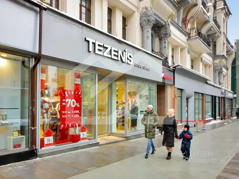Торговая площадь в Москва Тверская ул., 12С1 (166 м)
