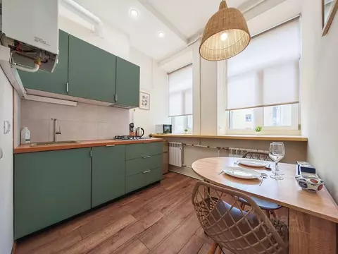 2-к кв. Санкт-Петербург ул. Белинского, 7 (42.0 м)