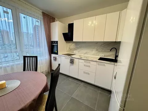 2-к кв. Москва Внуковское поселение, ул. Василия Аксенова, 6 (59.0 м)