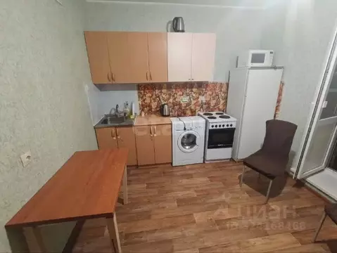 Студия Тюменская область, Тюмень ул. Обдорская, 5 (41.7 м)