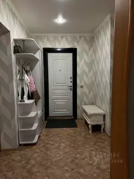 3-к кв. Оренбургская область, Оренбург просп. Гагарина, 49 (64.8 м)