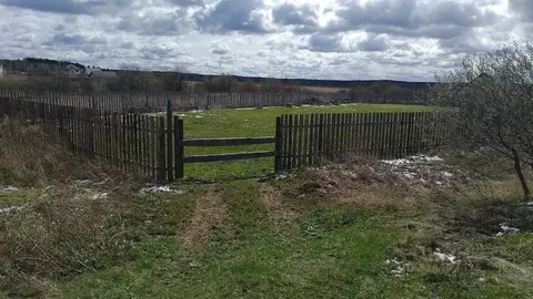 Участок в Свердловская область, Сысертский муниципальный округ, д. ...