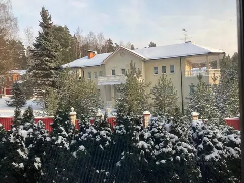 Дом в Московская область, Истра муниципальный округ, с. Рождествено ...