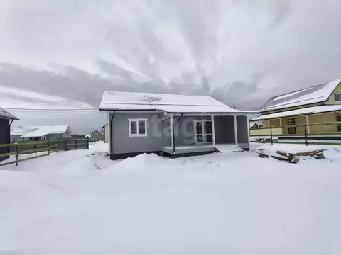 Дом в Свердловская область, Белоярский муниципальный округ, ГусиКлаб ...