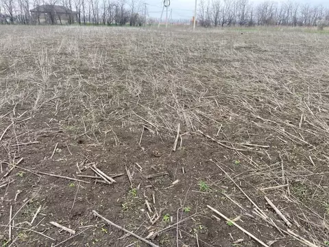 Участок в Ростовская область, Мясниковский район, с. Большие Салы ул. ...