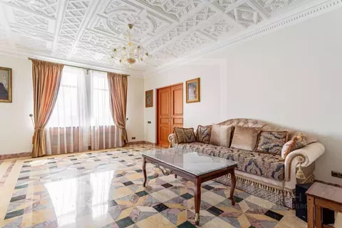 3-к кв. Москва 1-й Смоленский пер., 17 (160.0 м)