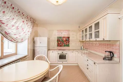 2-к кв. Тюменская область, Тюмень ул. Евгения Богдановича, 8к1 (80.0 ...