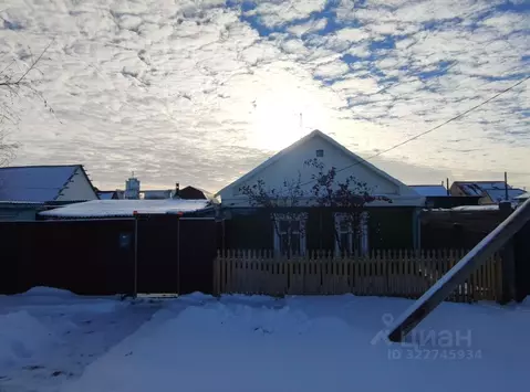 Дом в Омская область, Марьяновка рп ул. Пролетарская (53 м)