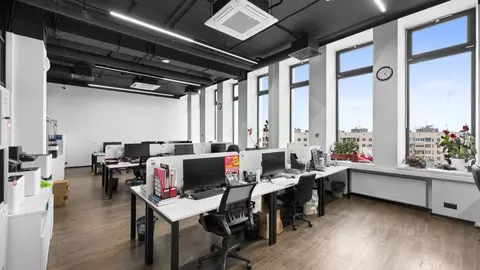 Офис в Санкт-Петербург ул. Одоевского, 24К1 (819 м)