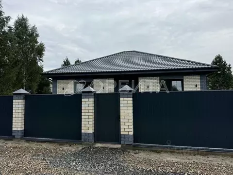 Дом в Тюменская область, Тюменский район, с. Перевалово ул. 8 Марта ...