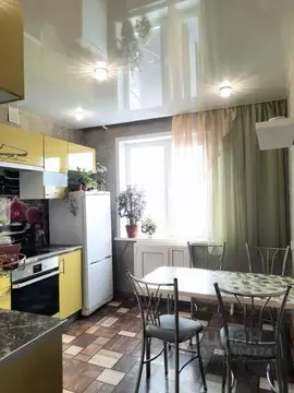 3-к кв. Кемеровская область, Новокузнецк ул. Грдины, 26 (58.0 м)