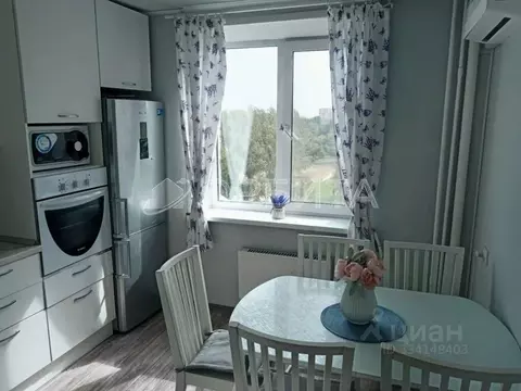2-к кв. Тюменская область, Тюмень Уральская ул., 53 (52.3 м)
