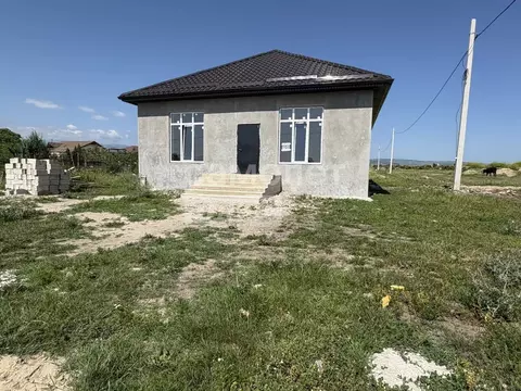 Дом в Кабардино-Балкария, Чегемский район, с. Шалушка ул. Имени А.А. ...