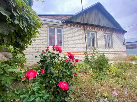 Дом в Саратовская область, Тарханы ст. ул. Новая, 7 (84 м)