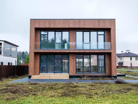 Дом в Москва Фаворит кп, 374 (255 м)