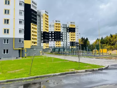 3-к кв. Калужская область, Обнинск ул. Усачева, 21 (93.6 м)
