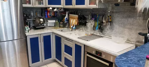 Продается 2-комнатная квартира