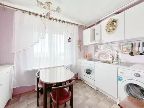 3-к кв. Сахалинская область, Холмск Капитанская ул., 3 (58.9 м)