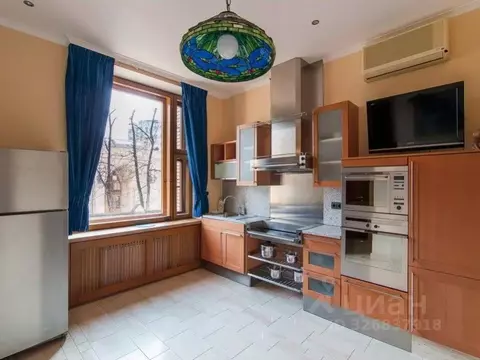 2-к кв. Москва ул. Спиридоновка, 19 (78.0 м)