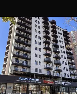 3-к кв. Северная Осетия, Владикавказ просп. Коста, 83 (140.0 м)
