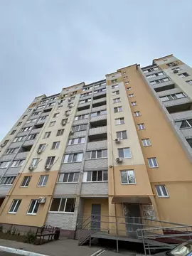 1-к кв. Саратовская область, Энгельс просп. Строителей, 47/1 (36.4 м)