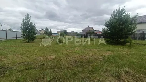 Участок в Тюменская область, Тюменский муниципальный округ, д. ...