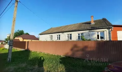 Дом в Брянская область, Брянский район, Супоневское с/пос, д. ...