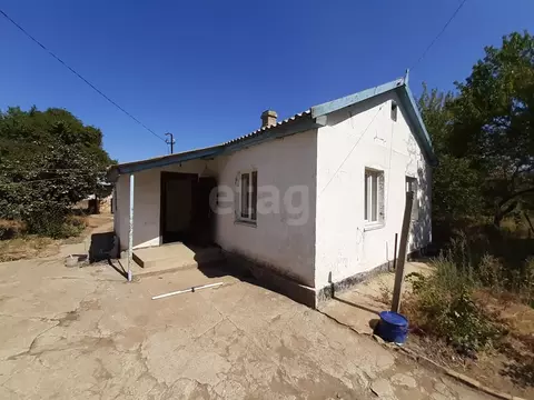 Дом в Крым, Сакский район, Митяевское с/пос, с. Шелковичное ул. ...