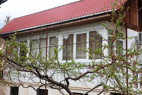 Дом в Краснодарский край, Сочи Новый Сочи мкр, ул. Пирогова, 34А/2 (48 ...