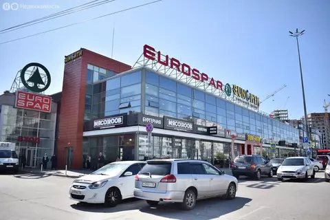 Торговая площадь (157 м)
